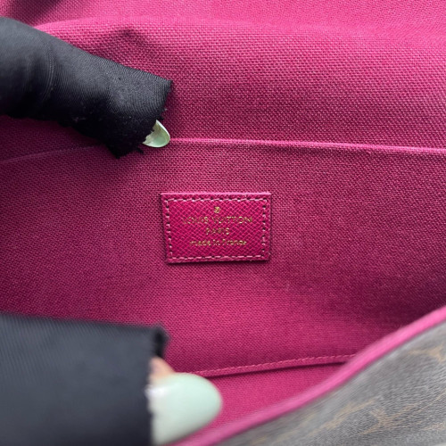 Louis Vuitton Pochette Felicie Chain Wallet Monogram Brown Louis Vuitton Pochette Felicie Chain Wallet Monogram Brown