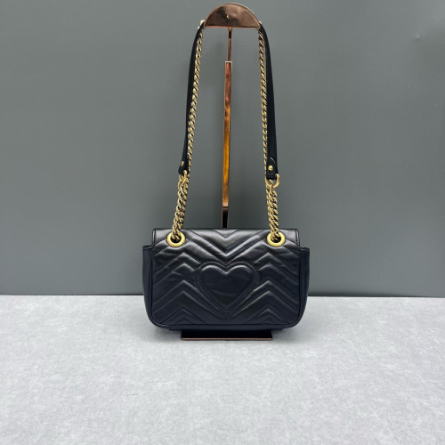 Gucci Chevron Mini GG Marmont Calfskin Black Gucci Chevron Mini GG Marmont Calfskin Black