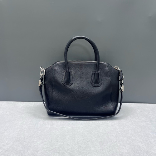 Givenchy Small Antigona Calfskin Black