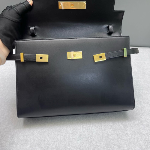 Yves Saint Laurent Medium Manhattan Shoulder Bag Smooth Calfskin Black