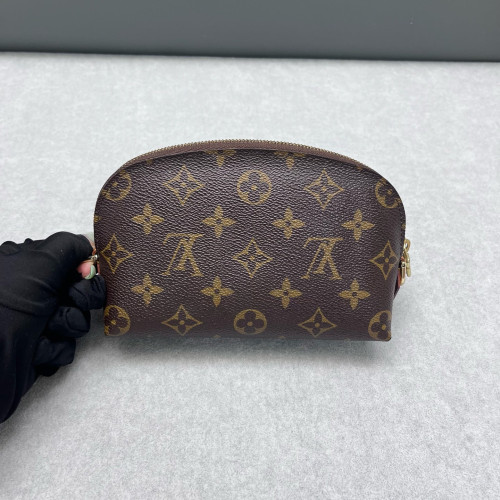 Louis Vuitton Cosmetic Pouch Monogram Brown