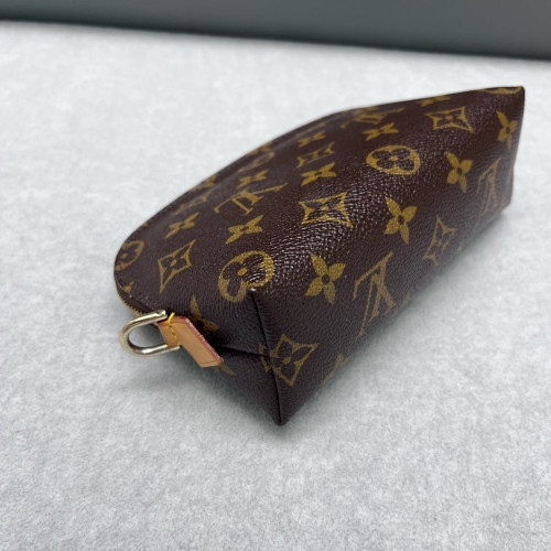 Louis Vuitton Cosmetic Pouch Monogram Brown