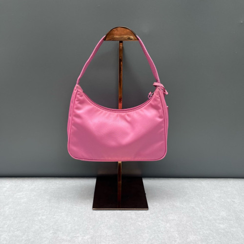 Prada Re-Edition 2005 Shoulder Bag Nylon Pink