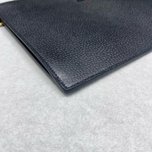 Gucci Clutch Grained Calfskin Black