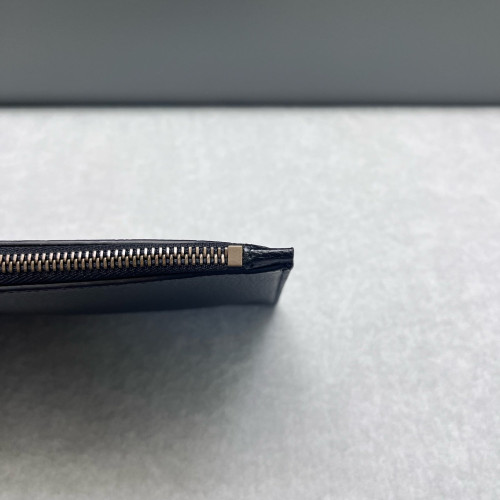Gucci Clutch Grained Calfskin Black