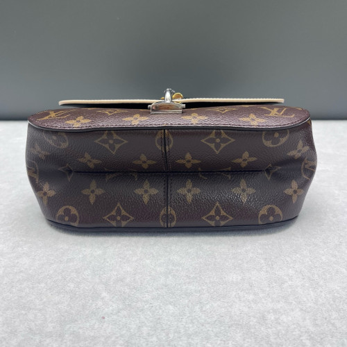 Louis Vuitton Chain It PM Monogram Brown Black