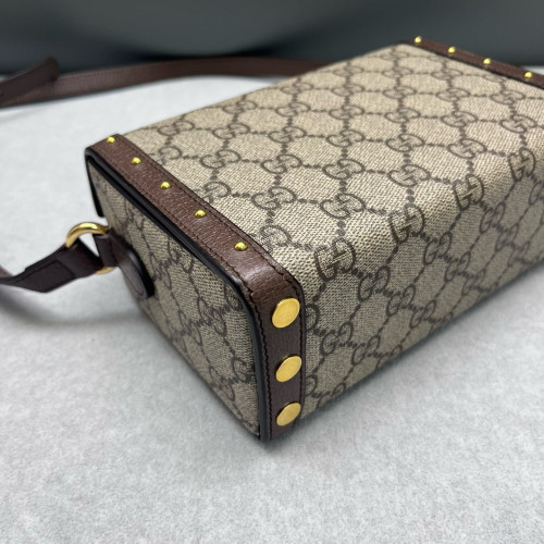 Gucci Box Bag GG Supreme Monogram Beige Brown Gucci Box Bag GG Supreme Monogram Beige Brown