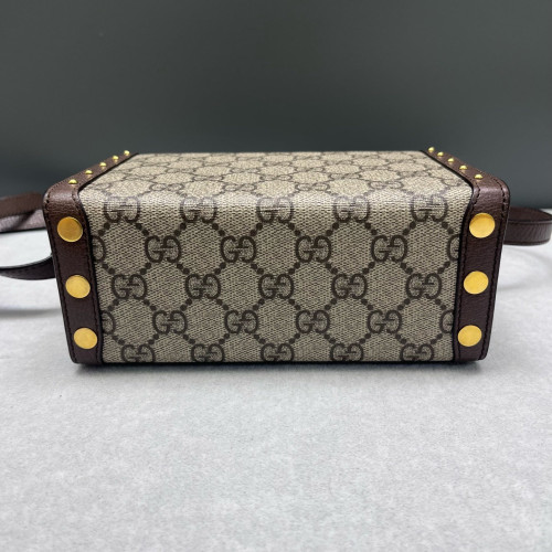Gucci Box Bag GG Supreme Monogram Beige Brown Gucci Box Bag GG Supreme Monogram Beige Brown