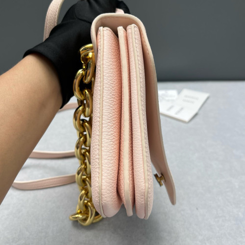 Bottega Veneta Shoulder Bag Grained Calfskin Nude Pink
