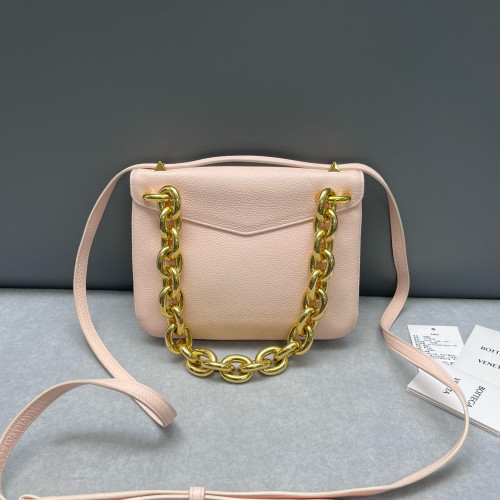 Bottega Veneta Shoulder Bag Grained Calfskin Nude Pink