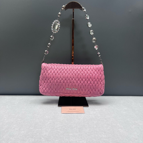 Miu Miu Crystal Matelasse Crystal Flap Clutch Crumpled Lambskin Pink