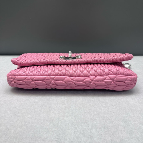 Miu Miu Crystal Matelasse Crystal Flap Clutch Crumpled Lambskin Pink