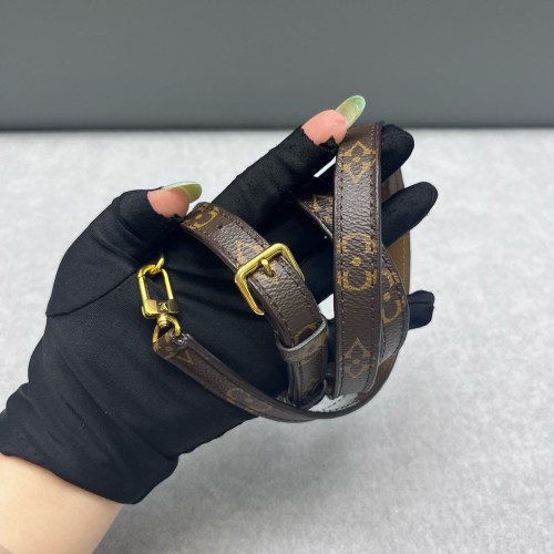 Louis Vuitton Venice Shoulder Bag Vernis Monogram Brown Louis Vuitton Venice Shoulder Bag Vernis Monogram Brown