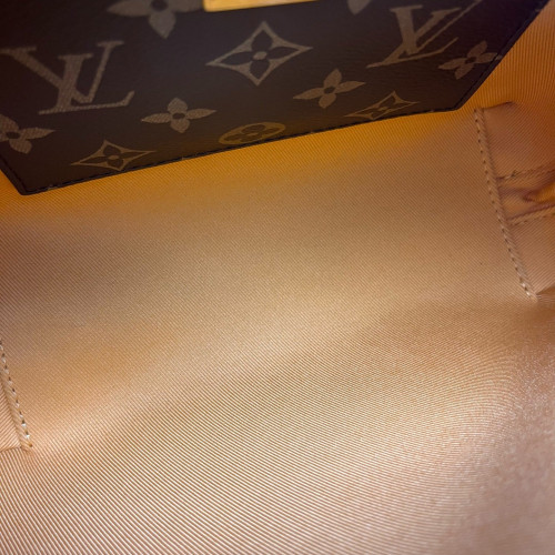Louis Vuitton Venice Shoulder Bag Vernis Monogram Brown Louis Vuitton Venice Shoulder Bag Vernis Monogram Brown