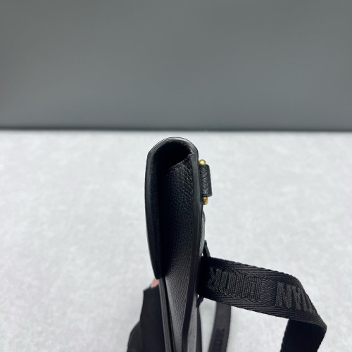 Dior Saddle Belt Pouch Grained Calfskin Black