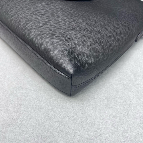 Louis Vuitton Briefcase Calfskin Black