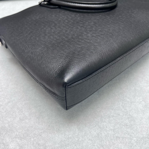 Louis Vuitton Briefcase Calfskin Black