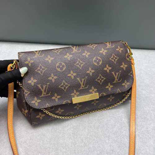 Louis Vuitton Favorite MM Monogram Brown