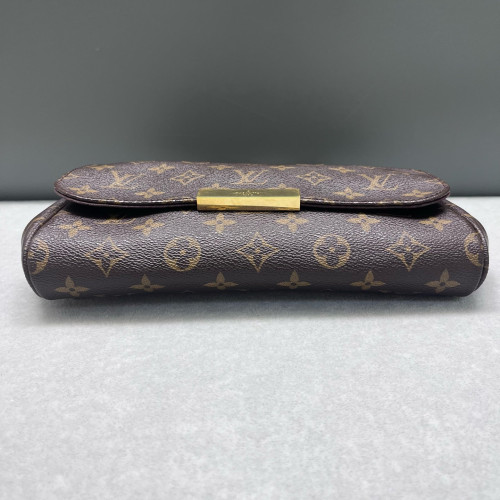 Louis Vuitton Favorite MM Monogram Brown