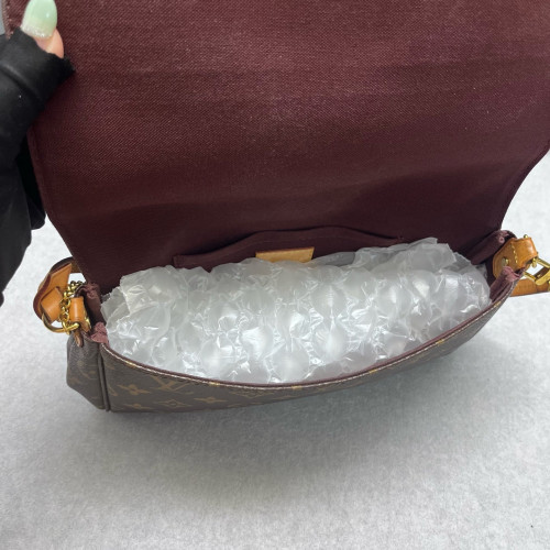 Louis Vuitton Favorite MM Monogram Brown