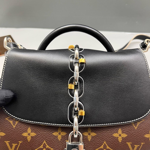 Louis Vuitton Chain It PM Monogram Brown