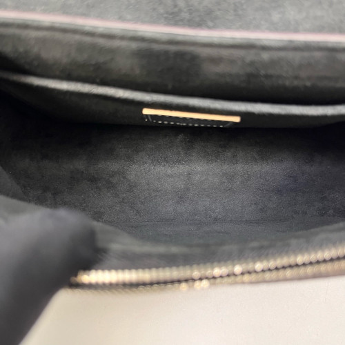 Louis Vuitton Chain It PM Monogram Brown