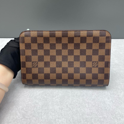 Louis Vuitton Pochette Saint Louis Clutch Damier Ebene Brown