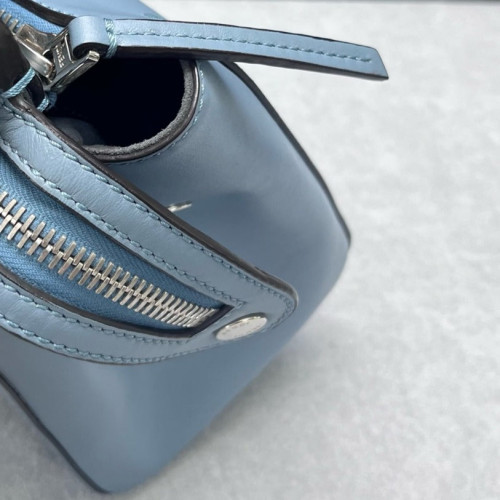 Fendi Dotcom Shoulder Bag Calfskin Blue Fendi Dotcom Shoulder Bag Calfskin Blue