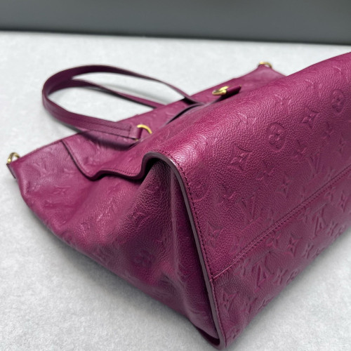 Louis Vuitton Lumineuse PM Monogram Empreinte Azalea