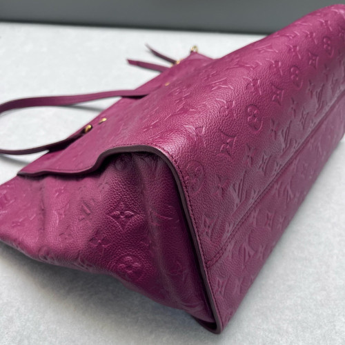 Louis Vuitton Lumineuse PM Monogram Empreinte Azalea