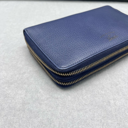 Gucci Clutch Grained Calfskin Blue