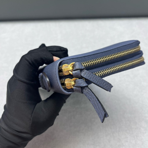 Gucci Clutch Grained Calfskin Blue