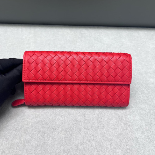 Bottega Veneta Continental Wallet Lambskin Intrecciato Nappa Red