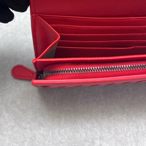 Bottega Veneta Continental Wallet Lambskin Intrecciato Nappa Red