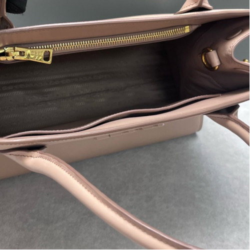 Prada Large Monochrome Tote Saffiano Calfskin Natural Tan