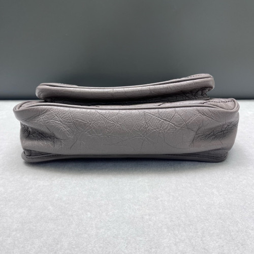 Yves Saint Laurent Medium Niki Chain Pull Up Leather Grey Yves Saint Laurent Medium Niki Chain Pull Up Leather Grey