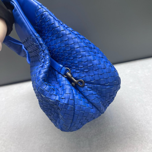 Bottega Veneta Large Campana Hobo Lambskin Intrecciato Nappa Blue