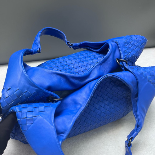 Bottega Veneta Large Campana Hobo Lambskin Intrecciato Nappa Blue