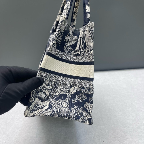 Dior New Small Book Tote Oblique Navy Beige Dior New Small Book Tote Oblique Navy Beige