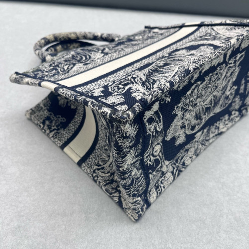 Dior New Small Book Tote Oblique Navy Beige Dior New Small Book Tote Oblique Navy Beige