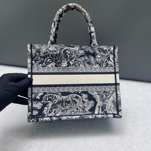 Dior New Small Book Tote Oblique Navy Beige Dior New Small Book Tote Oblique Navy Beige