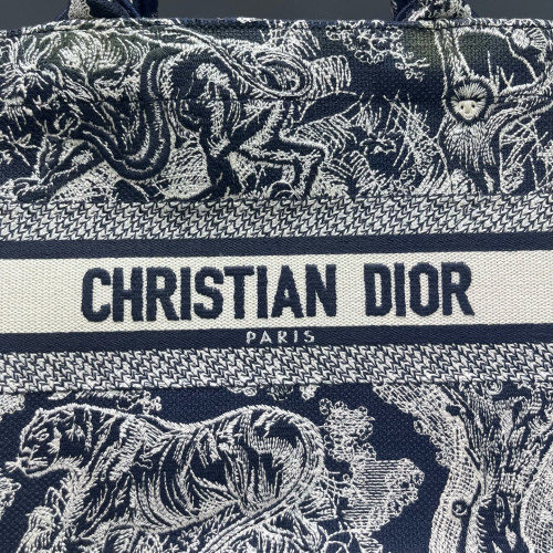 Dior New Small Book Tote Oblique Navy Beige Dior New Small Book Tote Oblique Navy Beige