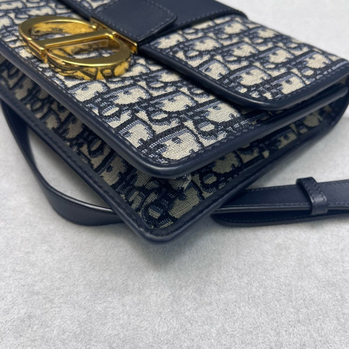 Dior 30 Montaigne Flap Bag Oblique Beige Navy Black