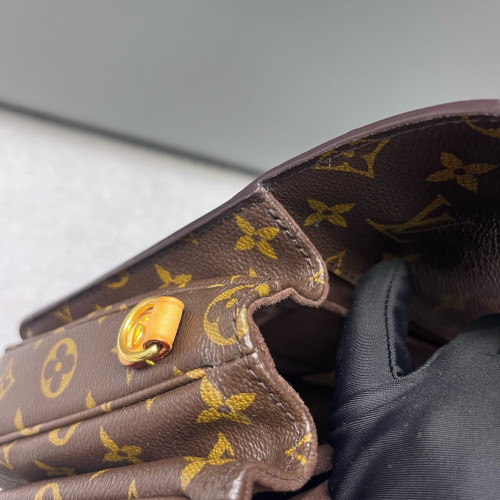 Louis Vuitton Pochette Metis Monogram Brown