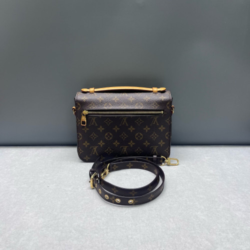 Louis Vuitton Pochette Metis Monogram Brown