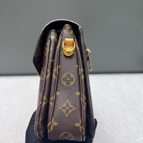 Louis Vuitton Pochette Metis Monogram Brown