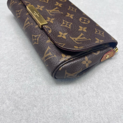 Louis Vuitton Favorite PM Monogram Brown Louis Vuitton Favorite PM Monogram Brown