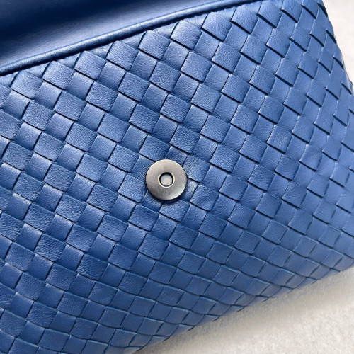 Bottega Veneta Medium Olimpia Shoulder Bag Calfskin Intrecciato Blue