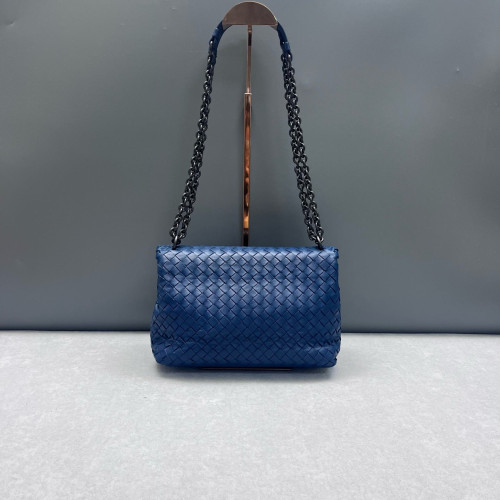 Bottega Veneta Medium Olimpia Shoulder Bag Calfskin Intrecciato Blue