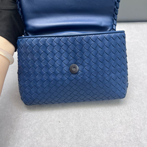 Bottega Veneta Medium Olimpia Shoulder Bag Calfskin Intrecciato Blue